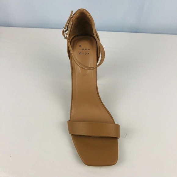 A New Day Ema Square Toe High Block Heels Pumps Taupe 8.5 Wide Width - Picture 8 of 10